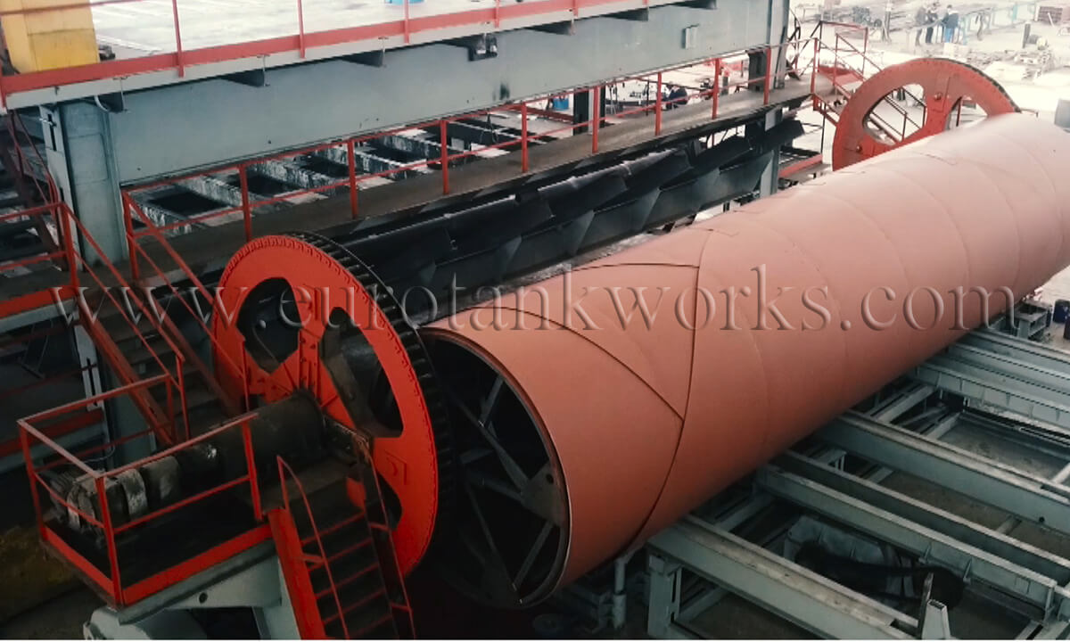 Fabrication de réservoirs de stockage - Méthode d'enroulement